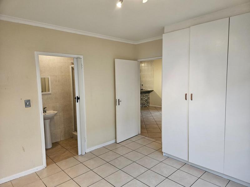 To Let 2 Bedroom Property for Rent in Parklands Western Cape